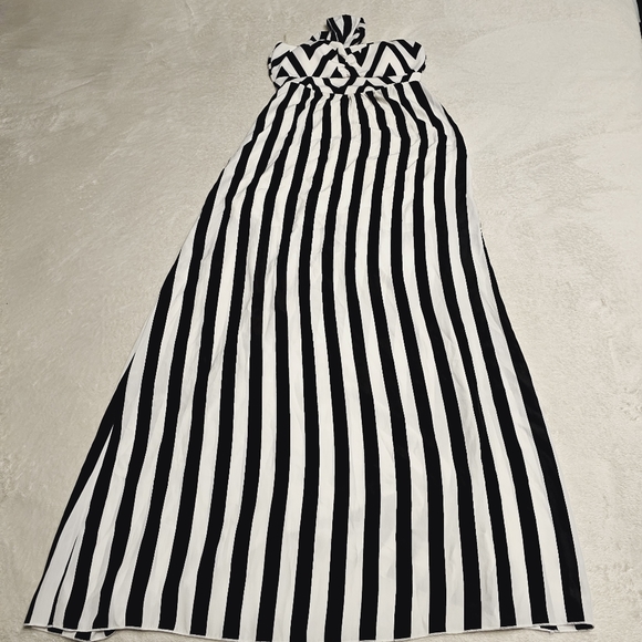 NWT "Seduction" Sleeveless Maxi Dress, Sz M, Black  and White NEW - Picture 9 of 9